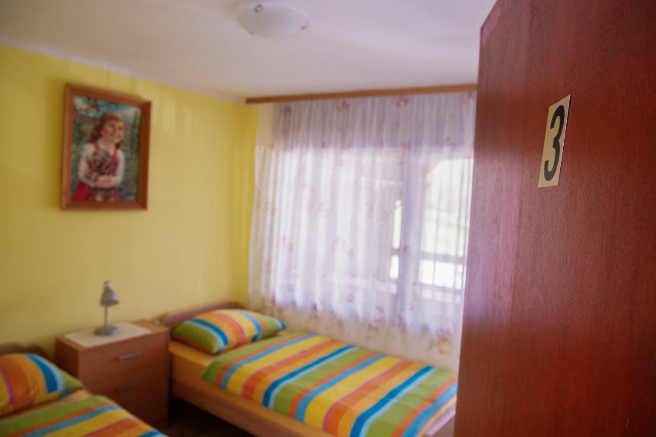 Apartmaji Berginc Кобарид Екстериор снимка
